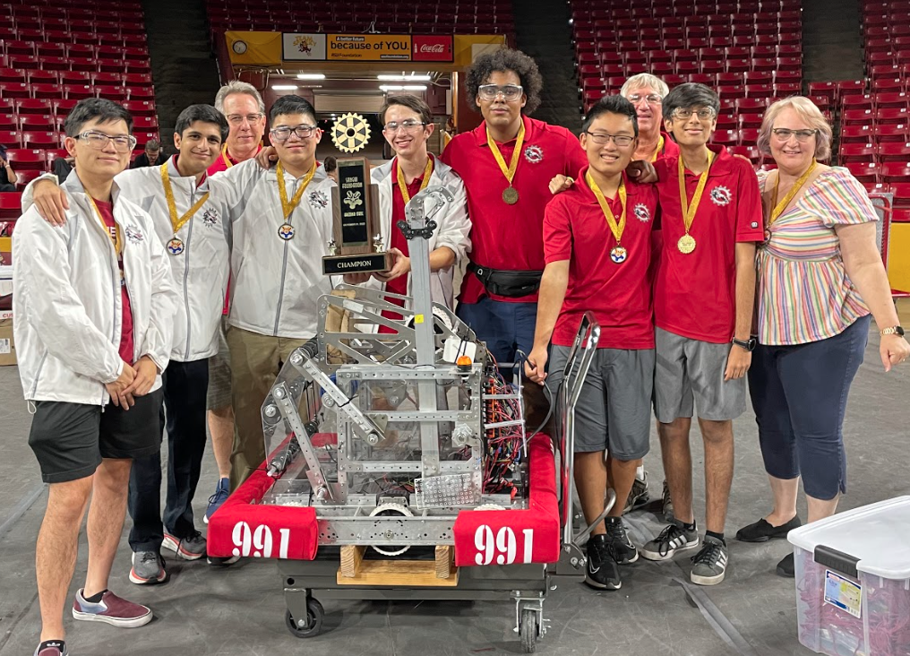 Robotics team takes on state championships