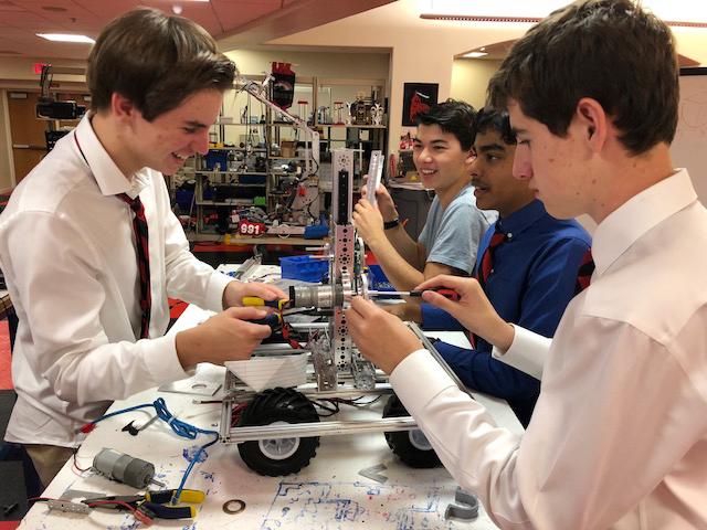 Robotics Team bring creativity and innovation to campus, implementing inclusivity and community outreach
