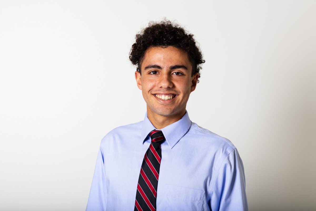 Miguel Esparza '28